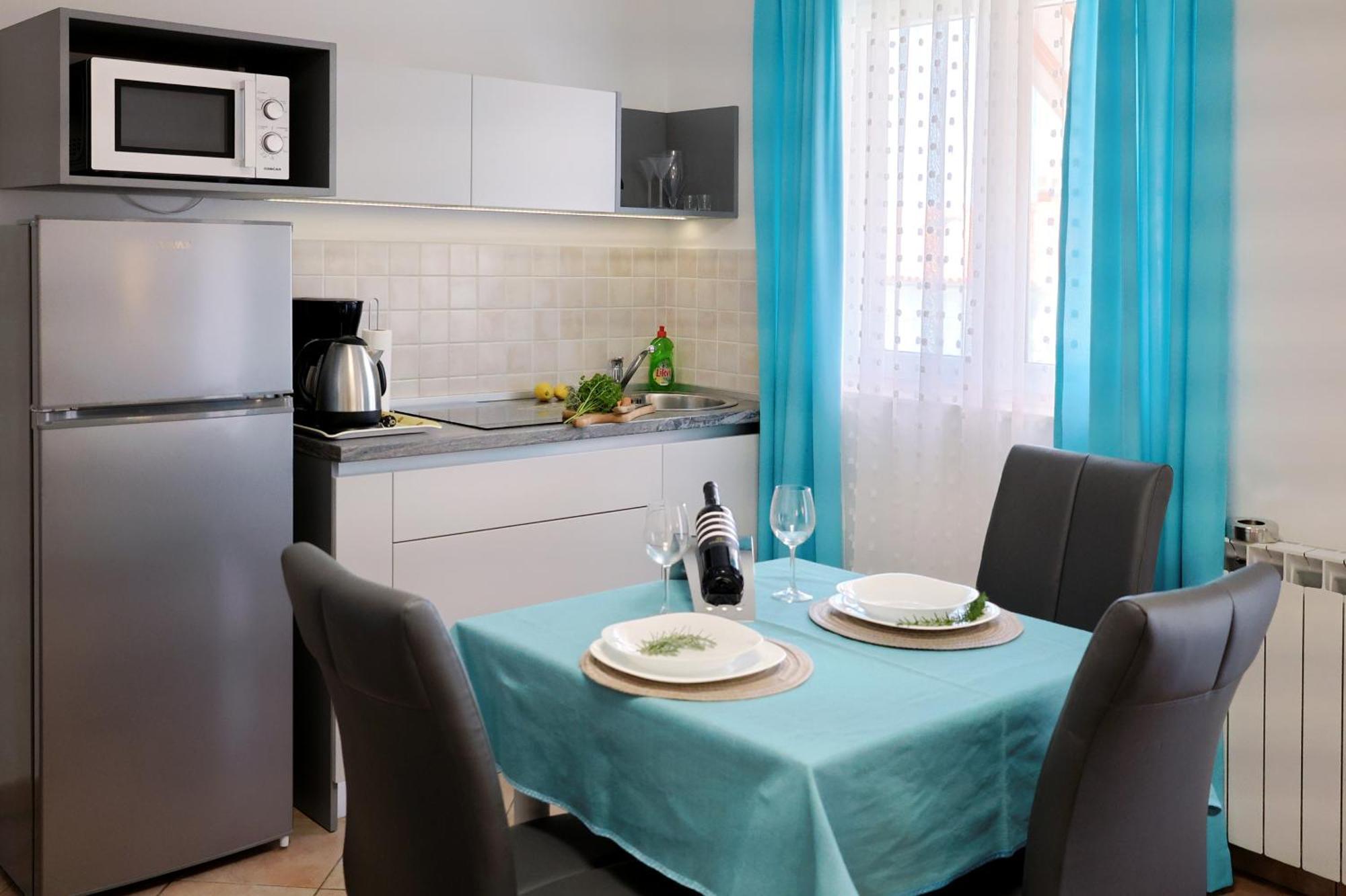 House Maric Apartment Porec Exterior photo